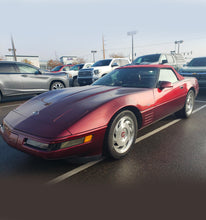 Load image into Gallery viewer, 93 CORVETTE CONVERTIBLE