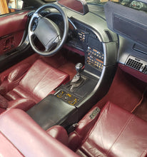 Load image into Gallery viewer, 93 CORVETTE CONVERTIBLE